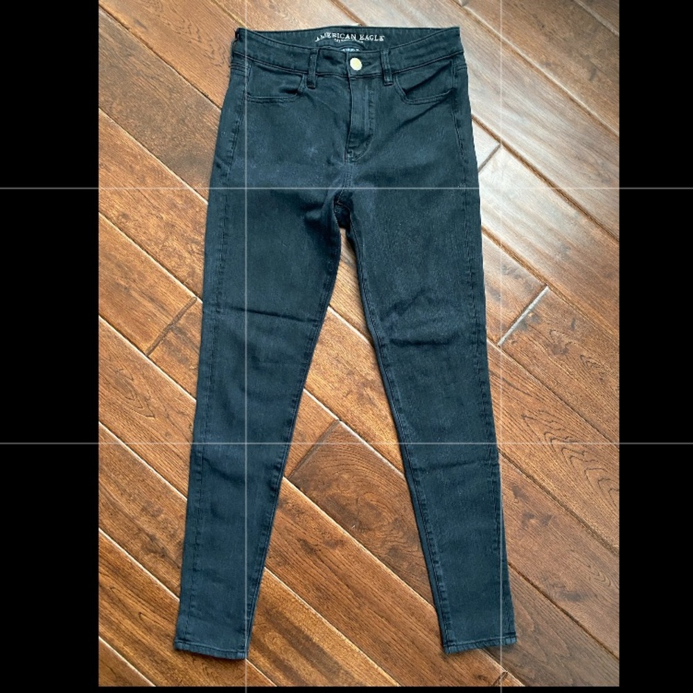 Women’s American Eagle Black Jeggings
